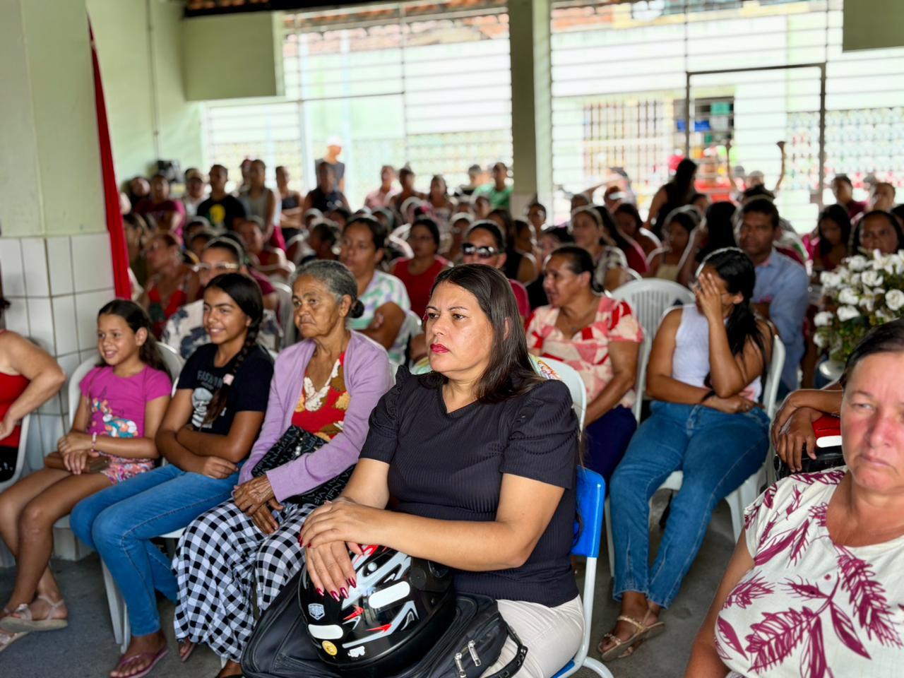 1º ENCONTRO FAMÍLIA E ESCOLA: EVENTO MARCADO POR DIÁLOGO, ACOLHIMENTO E VALORIZAÇÃO DA EDUCAÇÃO.